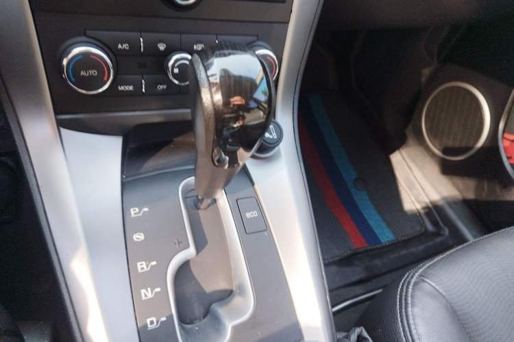 Used Chevrolet Captiva 2014 2.4L 4x4 Flagship Edition 7 Seats