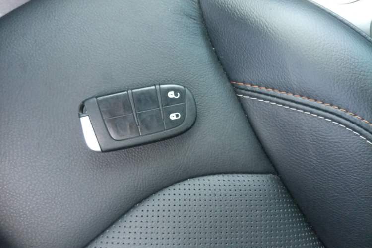 Used Jeep Compass 2017 200T Automatic Family Edition Interior 1