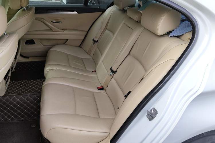 Used BMW 5 Series 2012 523Li Luxury Model
