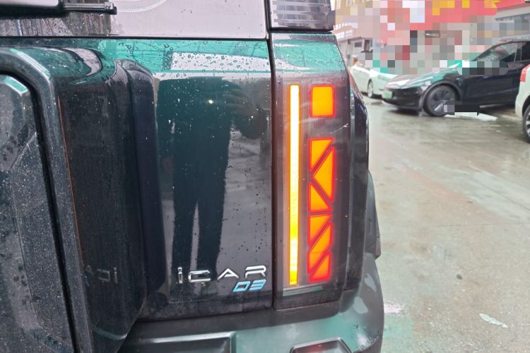 Used iCAR 03 2024 401km Two-Wheel Drive Standard Advanced Version Exterior 3