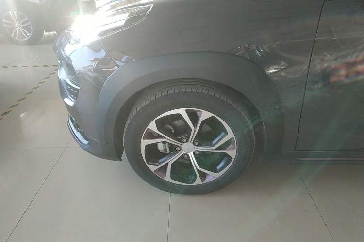 Used Lynk & Co 02 2022 1.5T DCT Shine Plus Left Front Wheel Hub