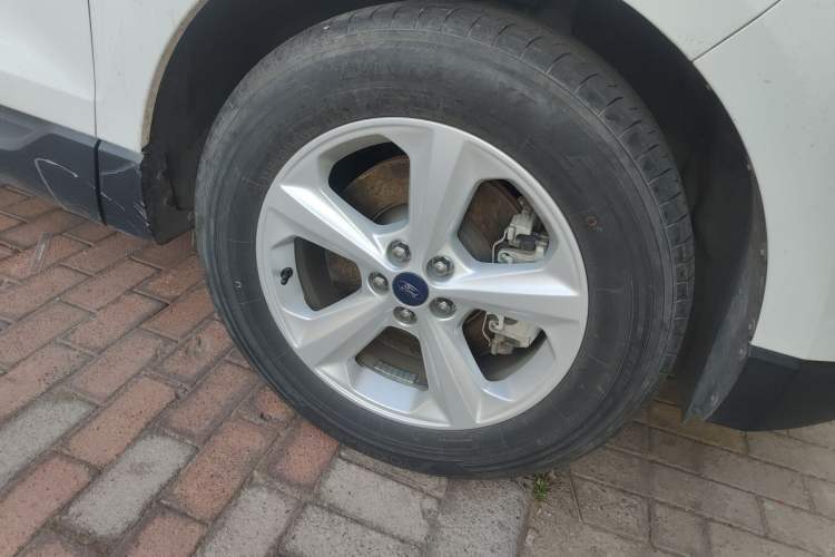 Used Ford Edge 2018 EcoBoost 245 Two-Wheel-Drive Titanium 5-Seater China V Standard
