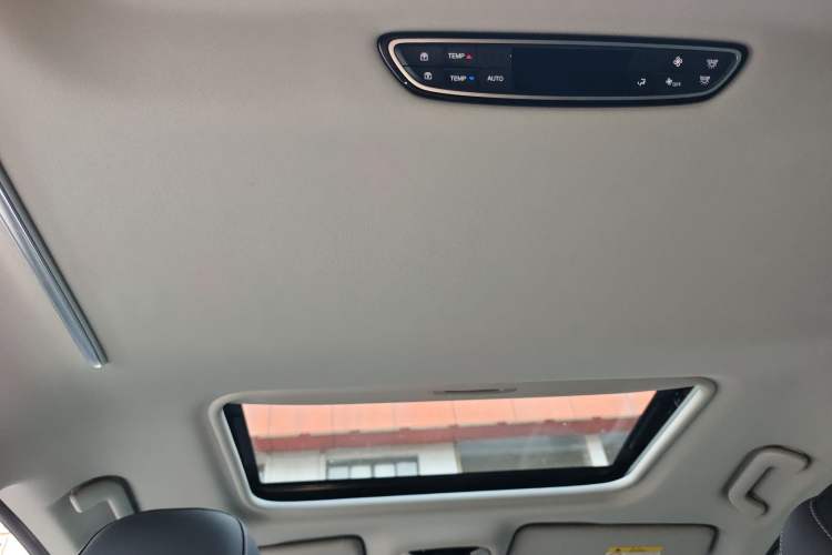 Used GAC Trumpchi M8 2023 Master Series 390T Prestige Edition Headliner