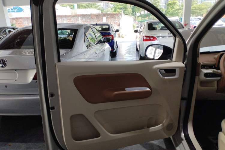 Used Wuling Hongguang MINIEV 2024 3rd Generation 215km Youth Edition