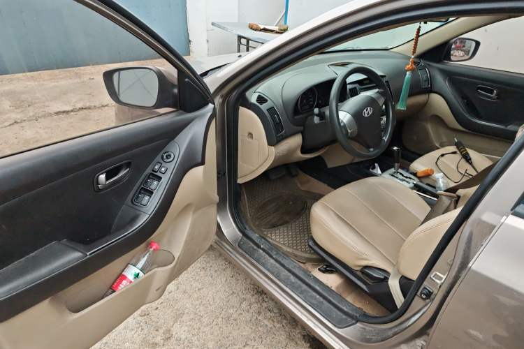 Used Hyundai Celesta 2015 1.6L Automatic Comfort Model