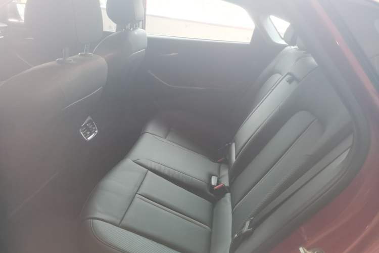 Used Hyundai Lafesta 2019 280TGDi Smart Speed Version China VI Standard Left Rear Seat