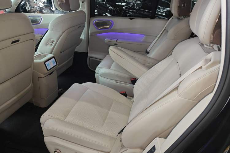 Used Lynk & Co 900 2025 1.5T Ultra Left Rear Seat