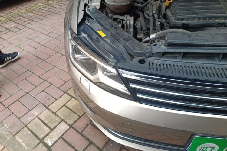 Used Volkswagen Lamando 2015 280TSI DSG Comfort Edition
