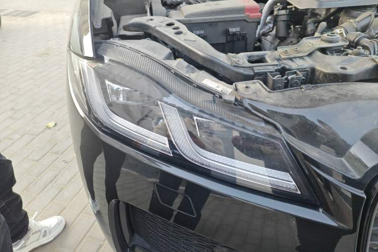 Used Jaguar F-PACE 2024 P250 R-Dynamic SE