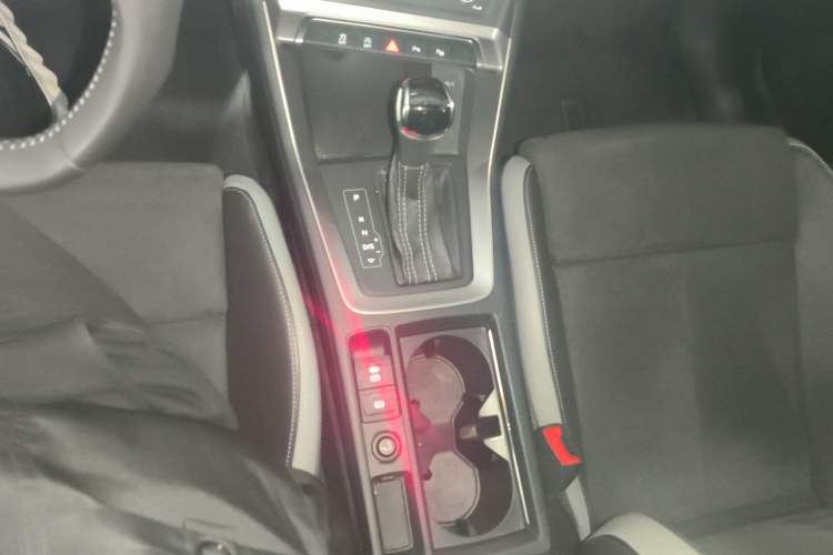 Used Audi Q3 2021 35 TFSI Fashion Dynamic Model