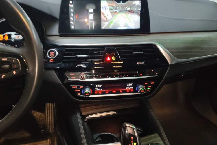 Used BMW 6 Series GT 2018 630i Luxury Design Package
