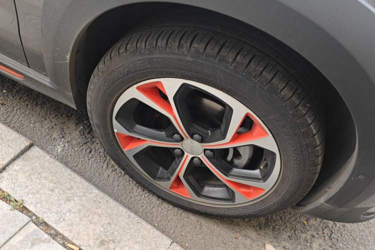 Used Lynk & Co 02 2018 1.5T DCT Two-Wheel Drive Zhaopu Version China V Standard Right Front Wheel Hub