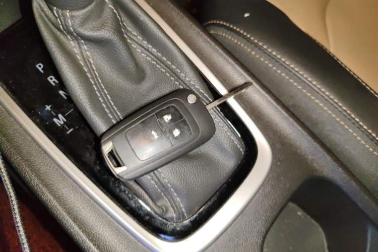 Used Chevrolet Monza 2022 320 Automatic Enjoyment Sunroof Version