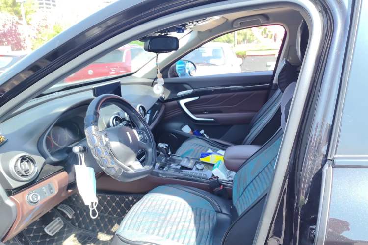 Used Wey VV7 2017 2.0T Flagship Model
