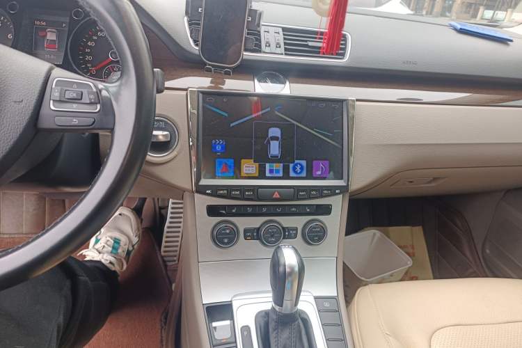 Used Volkswagen Magotan 2015 2.0 TSI Prestige Model
