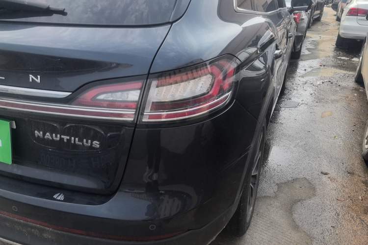 Used Lincoln Nautilus 2021 2.0T Four-Wheel Drive Luxury Edition Right Rear Taillight