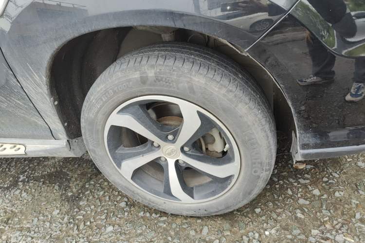 Used BYD S7 2015 2.0T Automatic Prestige Model
