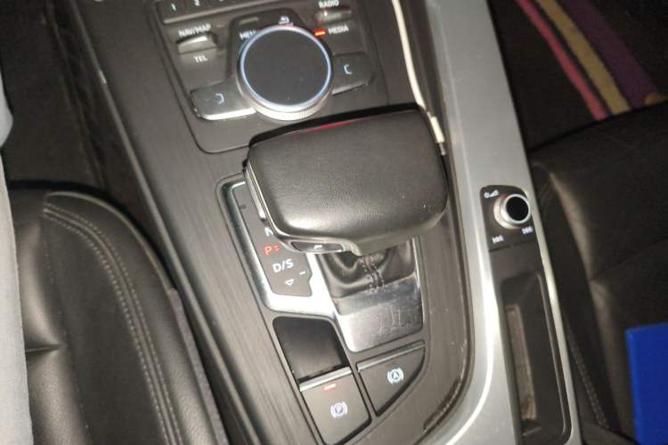 Used Audi A4L 2017 Plus 40 TFSI Sport Model