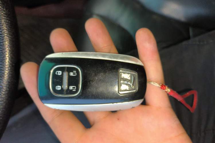 Used Luxgen Great 7 MPV 2015 2.0T Luxury Model
