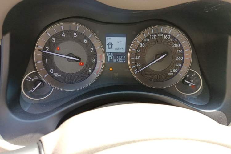 Used Infiniti M Series 2012 M25L Elegance Edition