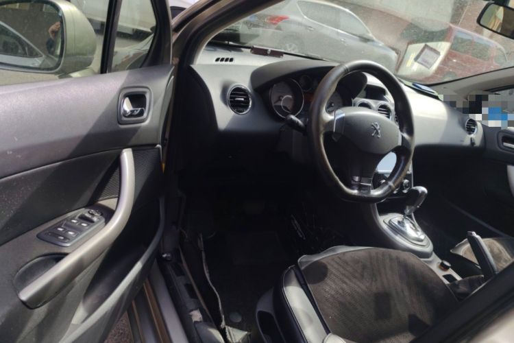 Used Peugeot 408 2013 2.0L Automatic Comfort Edition Driver Seat