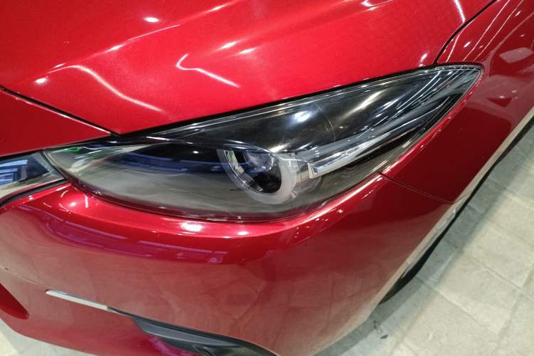 Used Mazda Mazda 3 Axela 2017 Sedan 1.5L Automatic Luxury Model Emission Standard China V
