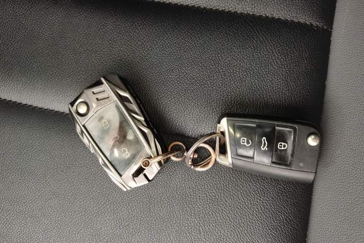 Used Volkswagen Sagitar 2021 280TSI DSG Comfort Connect Edition Vehicle Key