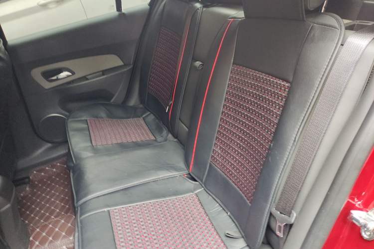 Used Chevrolet Cruze 2012 1.6L SL Grand Edition Manual Transmission Left Rear Seat