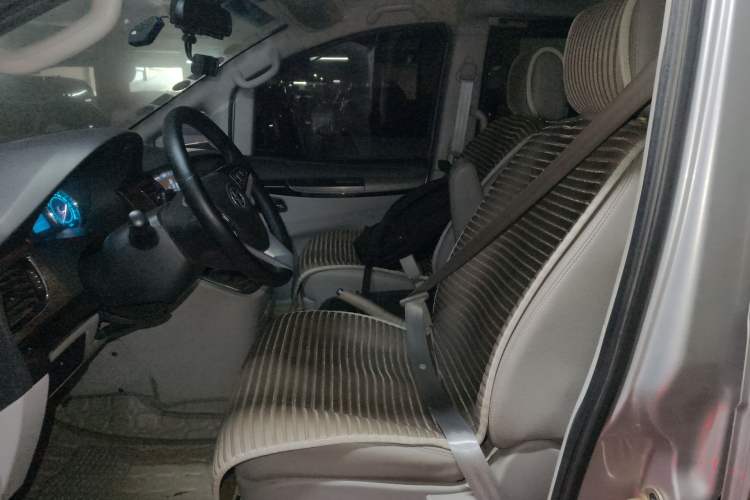 Used JAC Group Refine M5 2014 Colorway 2.0T Gasoline Manual Business Edition
