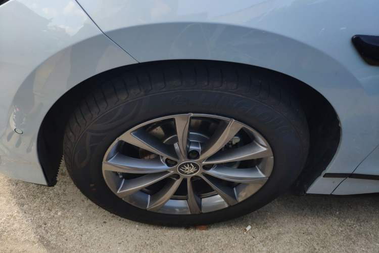 Used BYD Qin L 2025 EV 470KM Leading Edition Left Front Wheel Hub