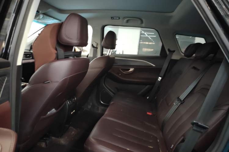 Used JETOUR X90 PLUS 2024 1.6TD DCT Villa PRO 7-Seater
