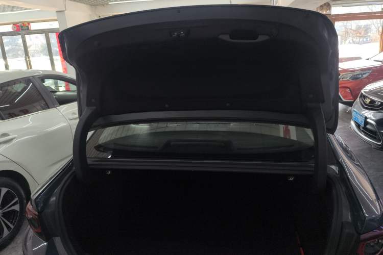 Used Mazda 3 Axela 2023 2.0L Automatic ZhiZhen Edition
