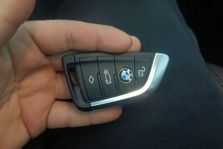 Used BMW i3 2024 eDrive 35 L Interior 1