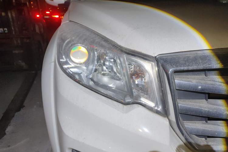 Used Great Wall Wingle 6 2017 2.4L Gasoline 4x4 Elite Version 4G69
