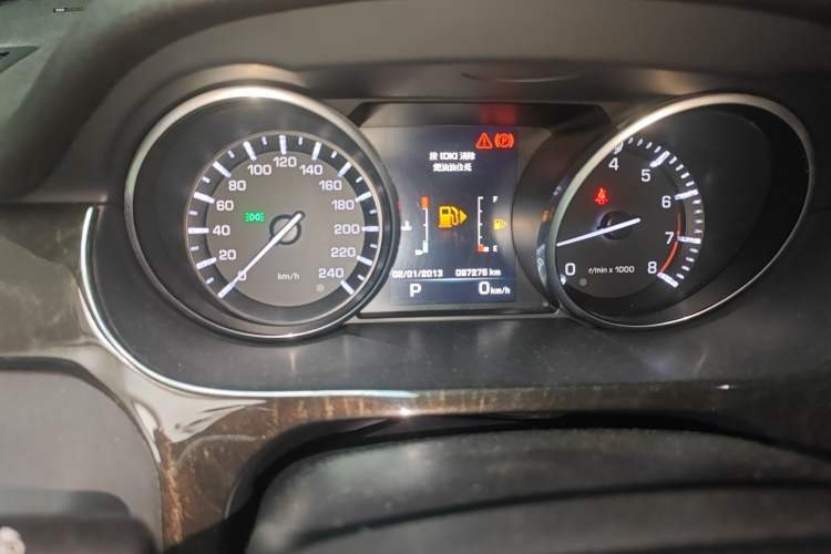 Used Land Rover Discovery Sport 2016 2.0T HSE Instrument Cluster