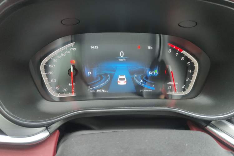 Used Changan CS85 COUPE 2023 1.5T DCT Luxury Version