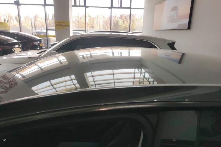 Used Tesla Model Y 2024 Long-Range All-Wheel-Drive Version
