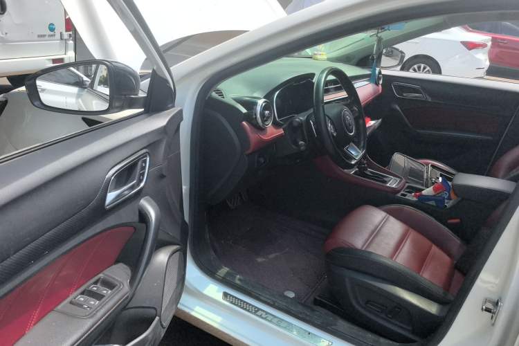 Used MG 6 2019 20T Automatic Trophy 10th Anniversary Edition Driver Seat