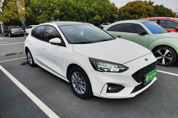 Used Ford Focus 2021 Hatchback EcoBoost 180 Automatic Titanium Edition
