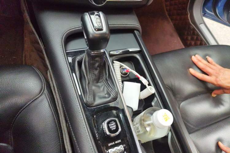 Used Volvo S90 2020 T5 Zhiyi Sport Edition Gear Lever