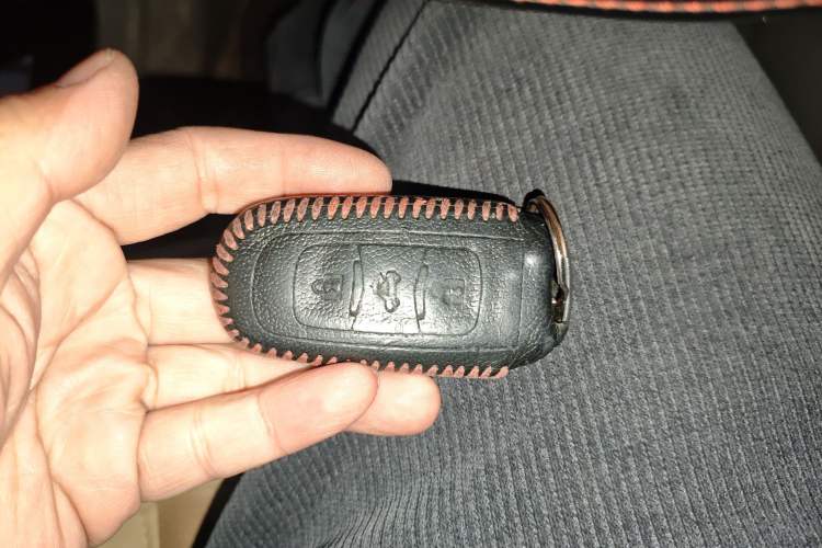 Used Geely Auto Emgrand 2014 Sedan 1.5L Manual Fashion Edition
