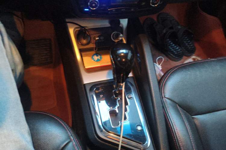 Used JAC Refine S3 2016 1.5L CVT Luxury Smart Premium Edition