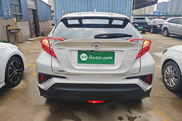 Used Toyota C-HR 2020 2.0L Leading Edition
