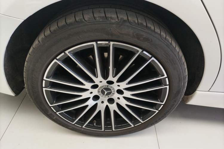 Used Mercedes-Benz C-Class 2023 C 260 L Sport Edition Exterior 5