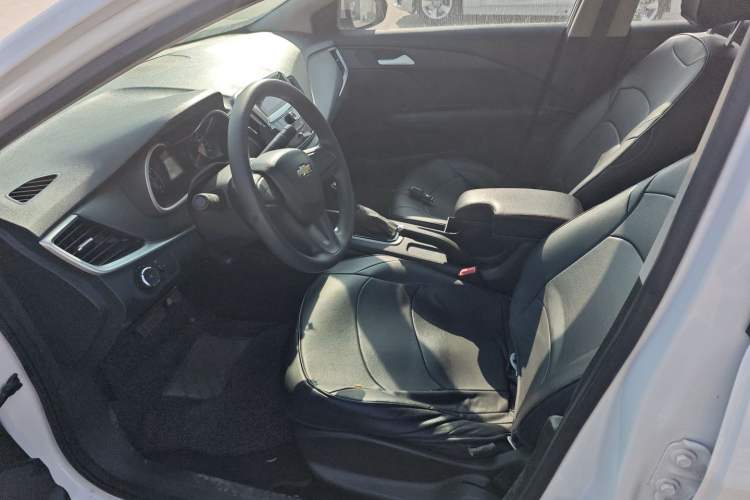 Used Chevrolet Cavalier 2018 320 Automatic Enjoyment Sunroof Edition