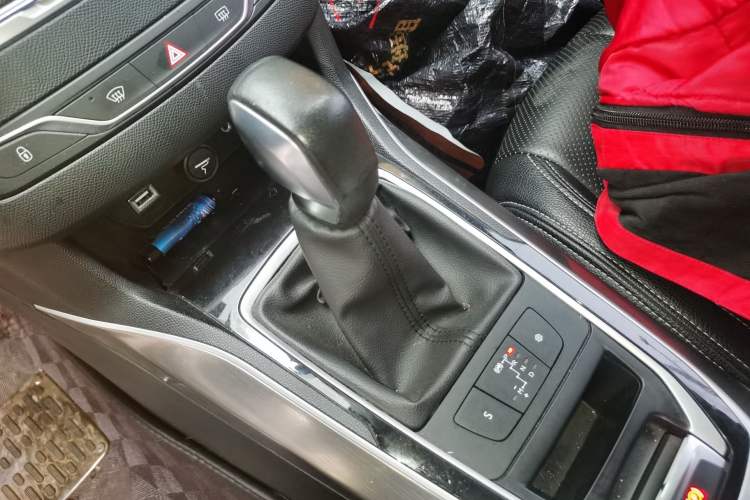 Used Peugeot 408 2014 1.8L Automatic Luxury Edition
