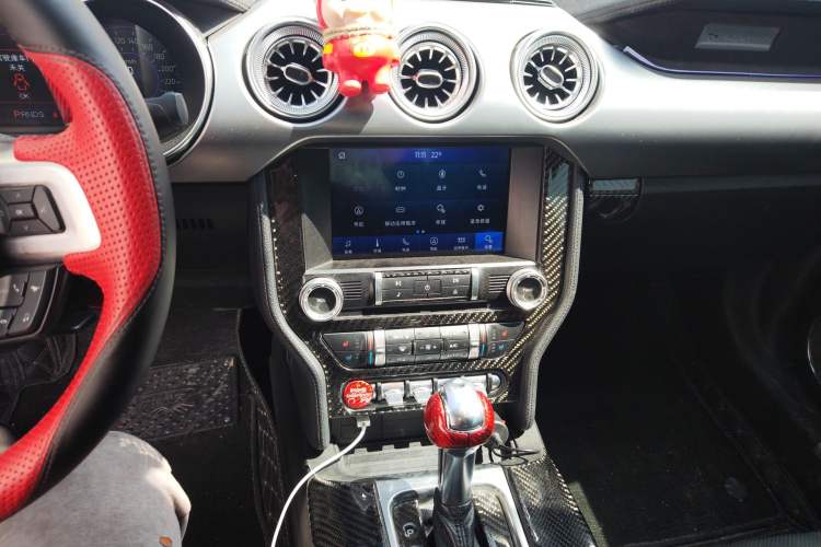 Used Ford Mustang 2019 2.3L EcoBoost Audio And AC Panel