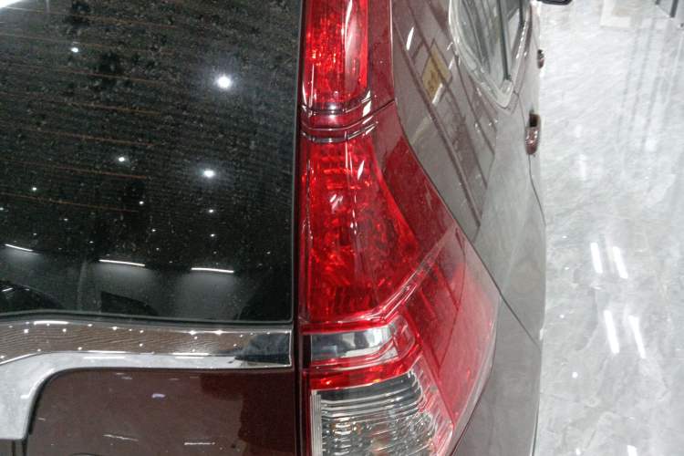 Used Honda CR-V 2016 2.0L two-wheel drive Urban Edition