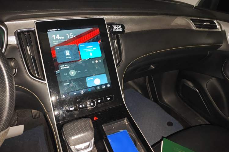 Used Roewe i6 MAX New Energy 2020 1.5T PHEV Cool & Stylish Skyroof Edition