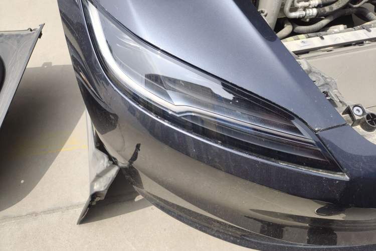 Used Tesla Model 3 2023 Rear-Wheel-Drive Version Exterior 6